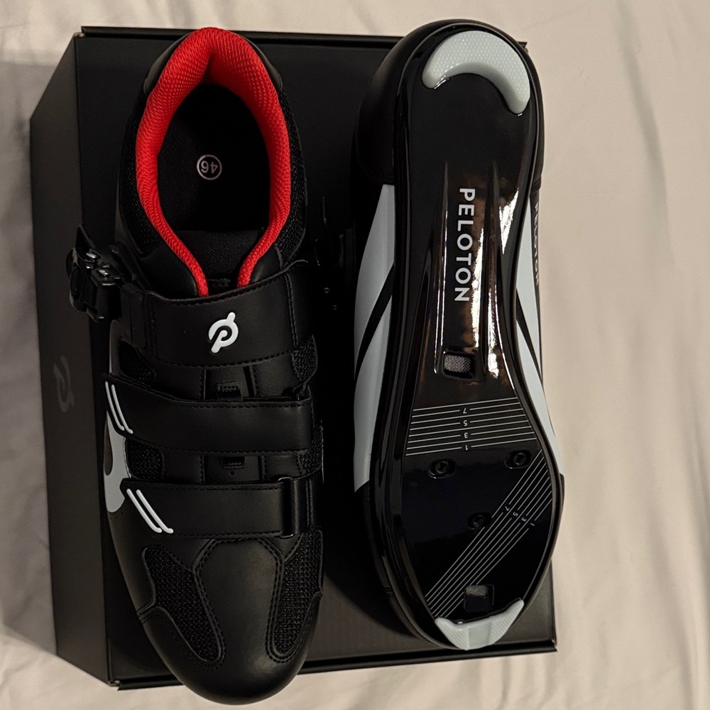 Peloton Cycling Shoes for Peloton with Delta-Compatible Bike Cleats M12/46 - Picture 4 of 11